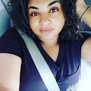 Meet your Posher, Leeza